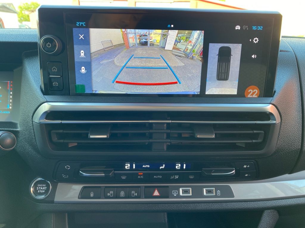 Fahrzeugabbildung Citroën Spacetourer M 2.0 BlueHDi 180 EAT8 Plus