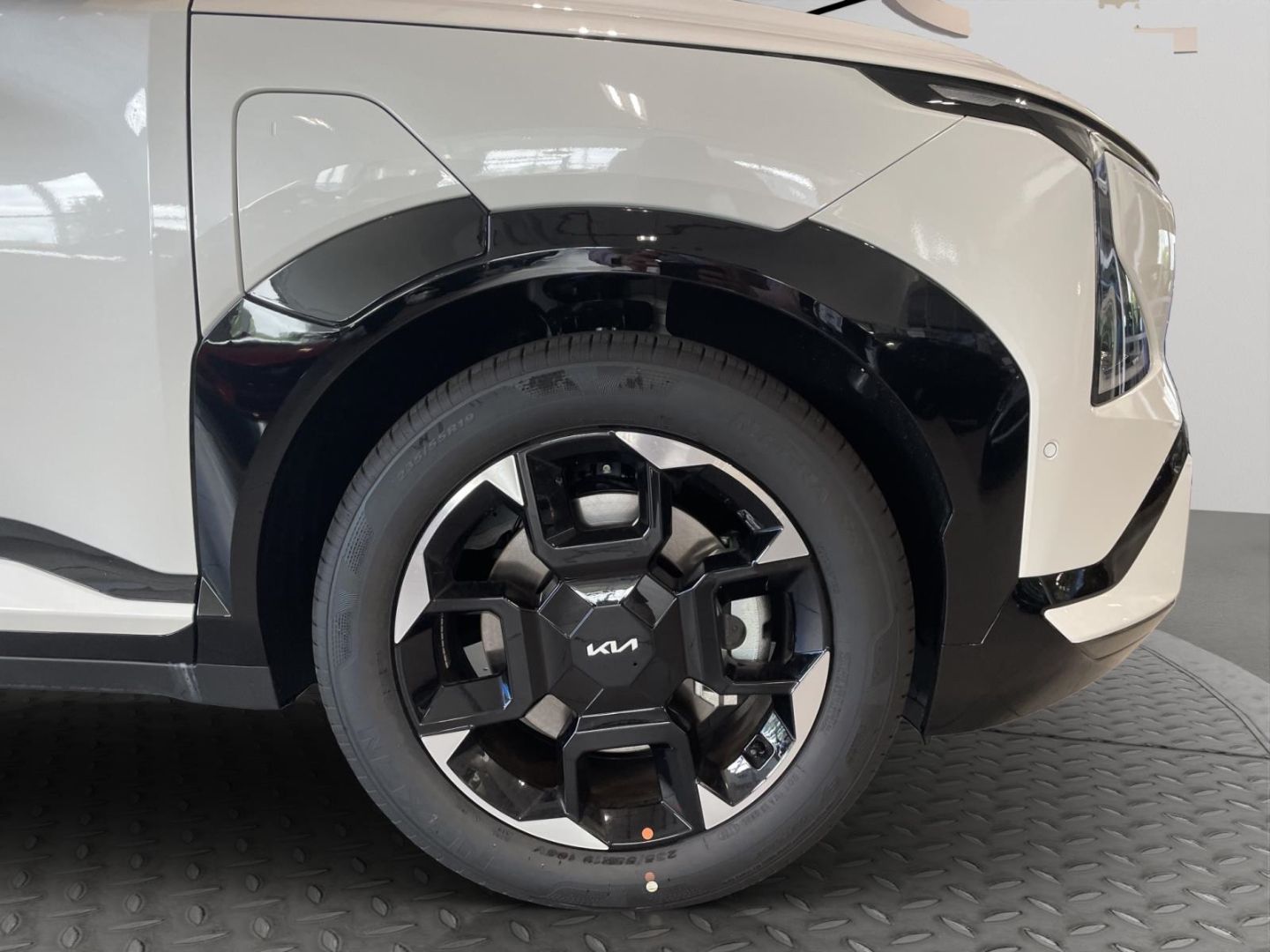 Fahrzeugabbildung Kia EV5 160 kW 2WD GT-Line Navi Digitales Cockpit Me