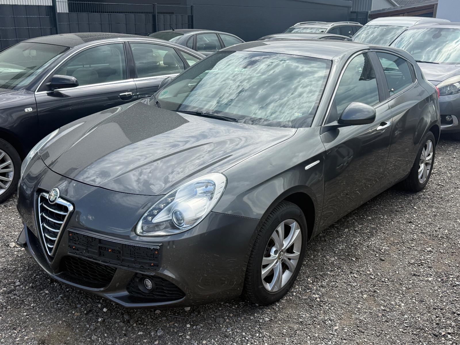 Alfa Romeo Giulietta Turismo 2.0D/EURO5/6-GANG/5-TÜRER/