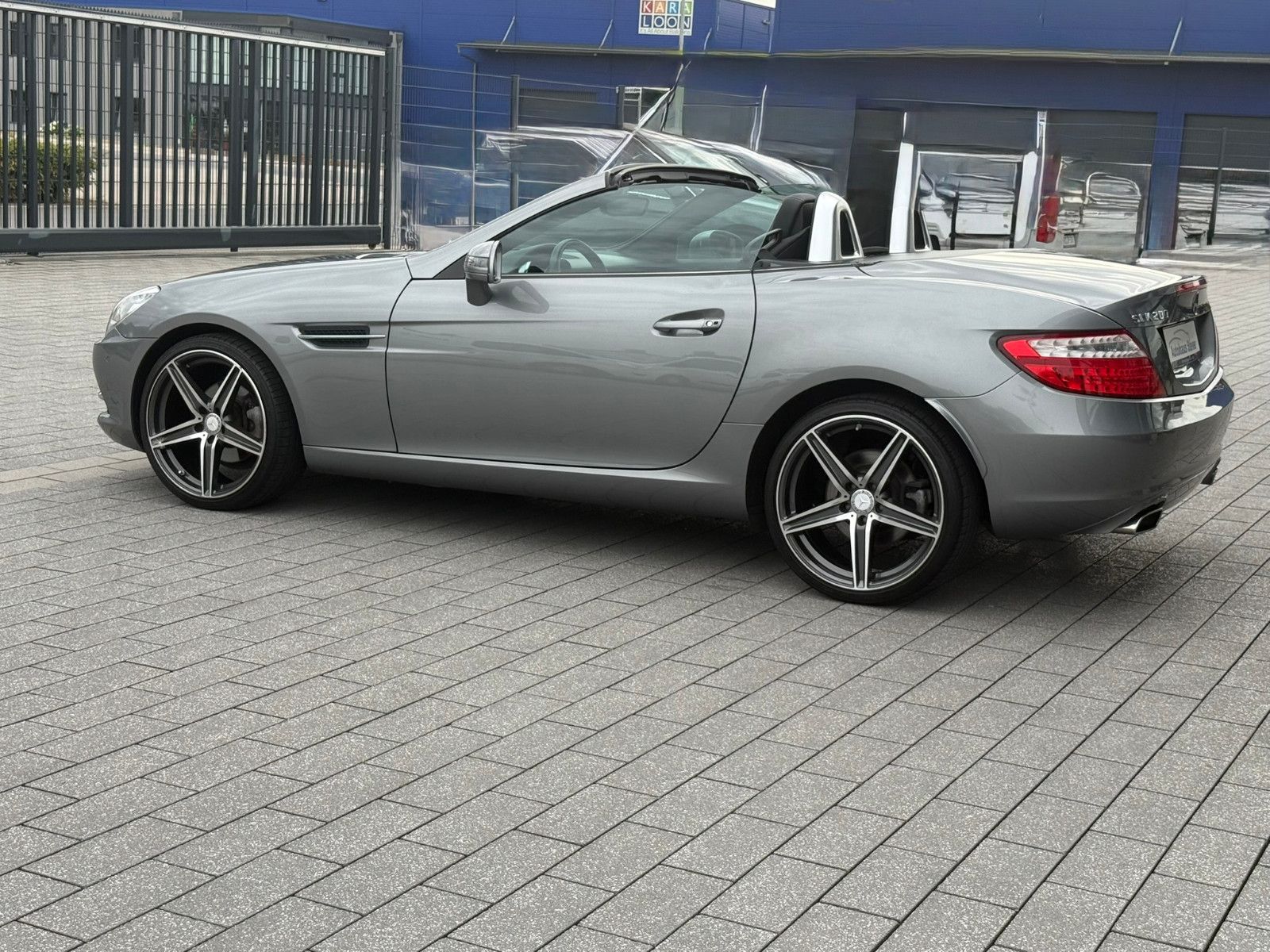Fahrzeugabbildung Mercedes-Benz SLK 200 Roadster NAVI KLIMA LEDER AIRSHAFT PDC