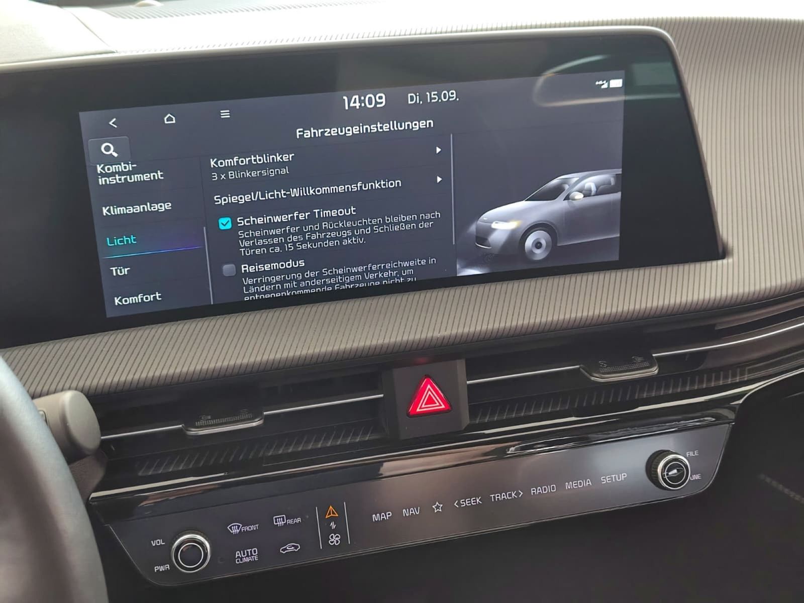 KIA EV6 GT 77,4-kWh AWD Glasdach HUD Navi LED – Bild 29