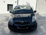 Toyota Yaris 1,0-l-VVT-i Cool Cool - Toyota Yaris Gebrauchtwagen in Karlsruhe