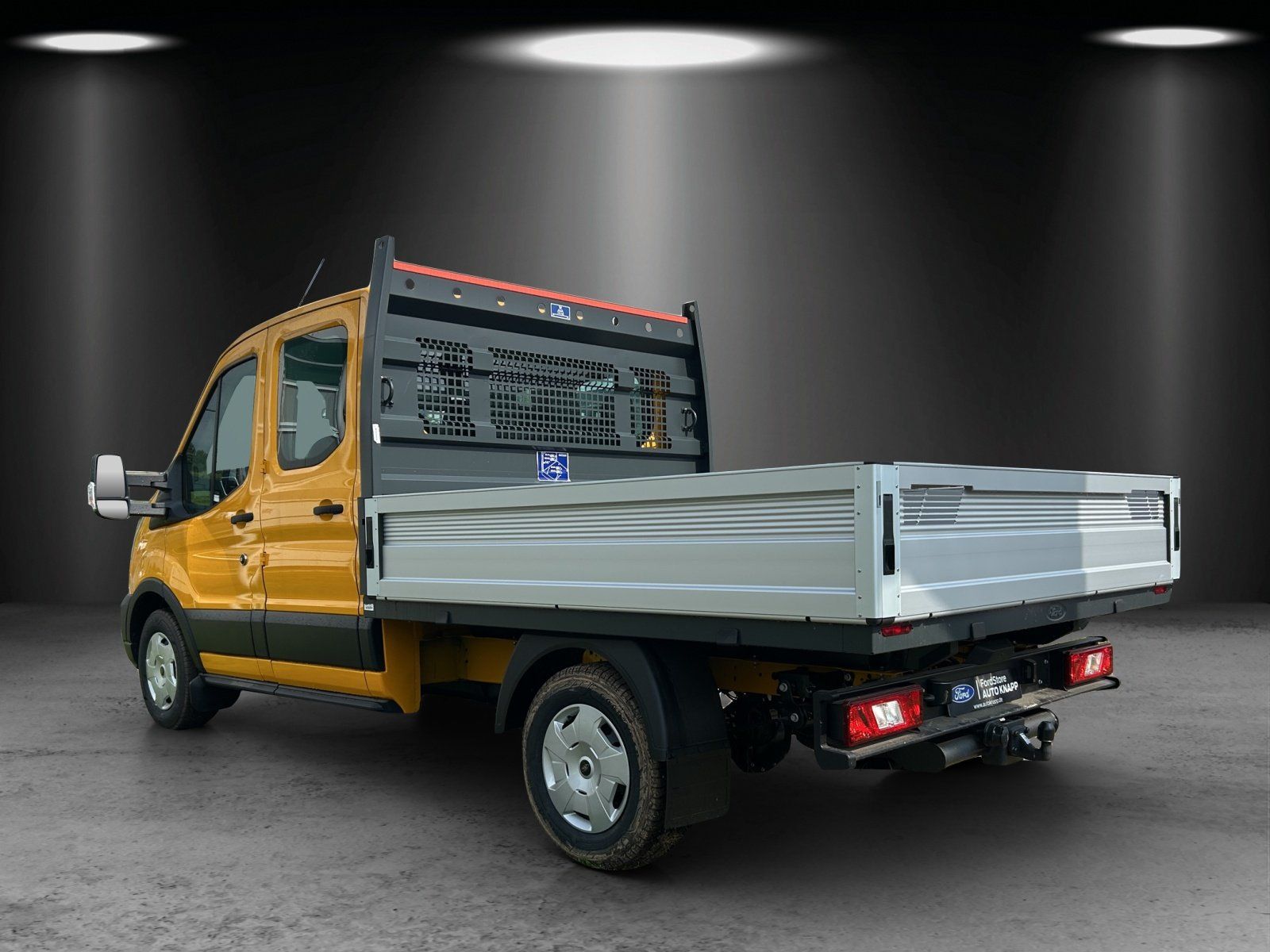Fahrzeugabbildung Ford Transit DOKA Pritsche 350L2 Sonderfarbe GJR Tach