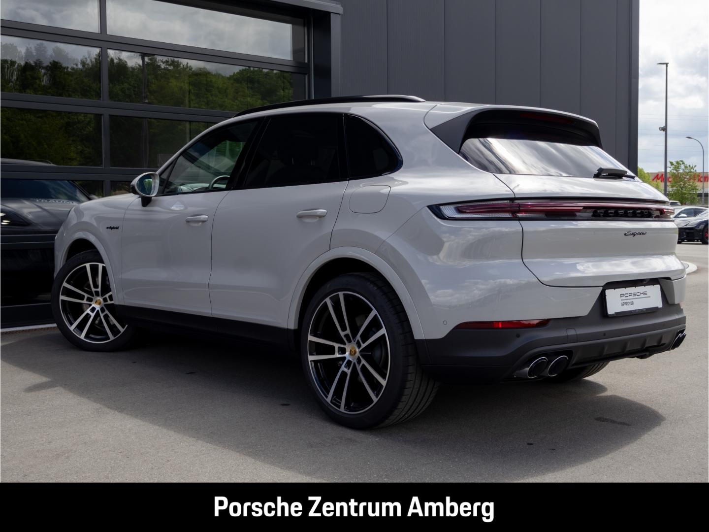 Porsche Cayenne E-Hybrid BOSE LED-Matrix InnoDrive HUD P