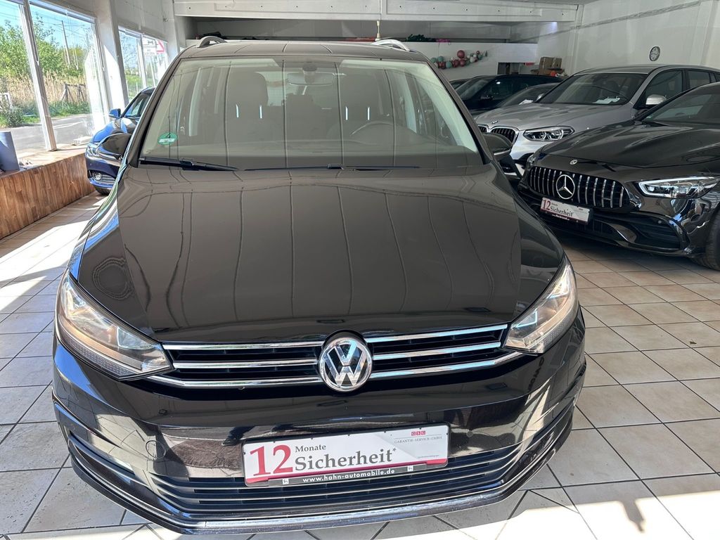 Image of Volkswagen Touran
