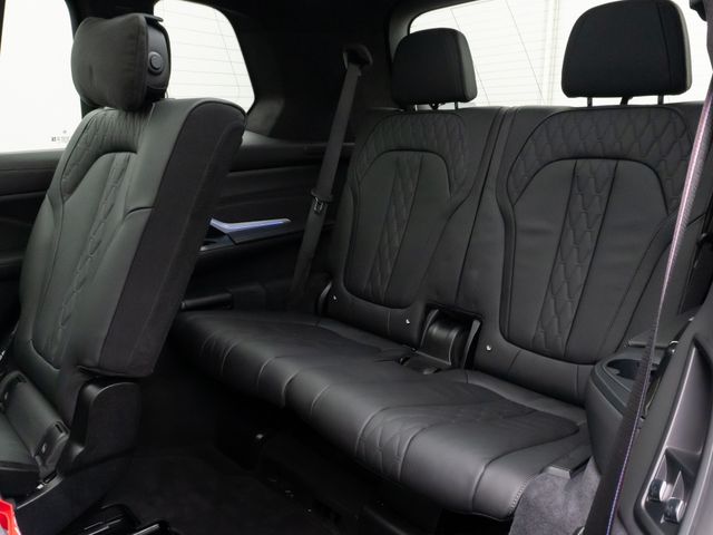 Foto Nummer 29: BMW X7 M60