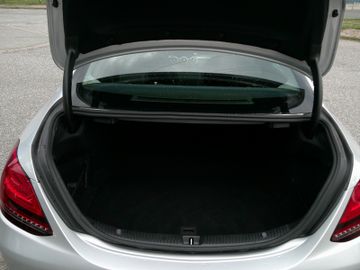 Mercedes-Benz Limousine C 180 d