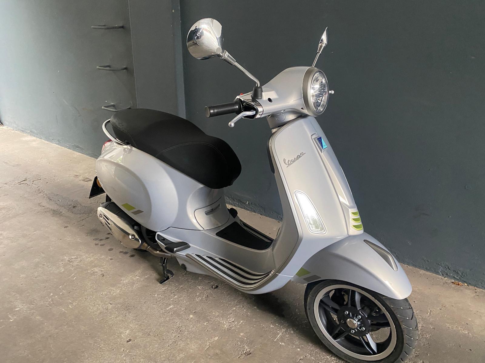 Vespa Primavera 125 Tech