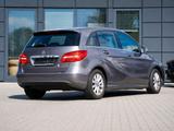 Mercedes-Benz B 180 MIT 2 JAHREN GARANTIE !!! - Mercedes-Benz B-Class in Düsseldorf