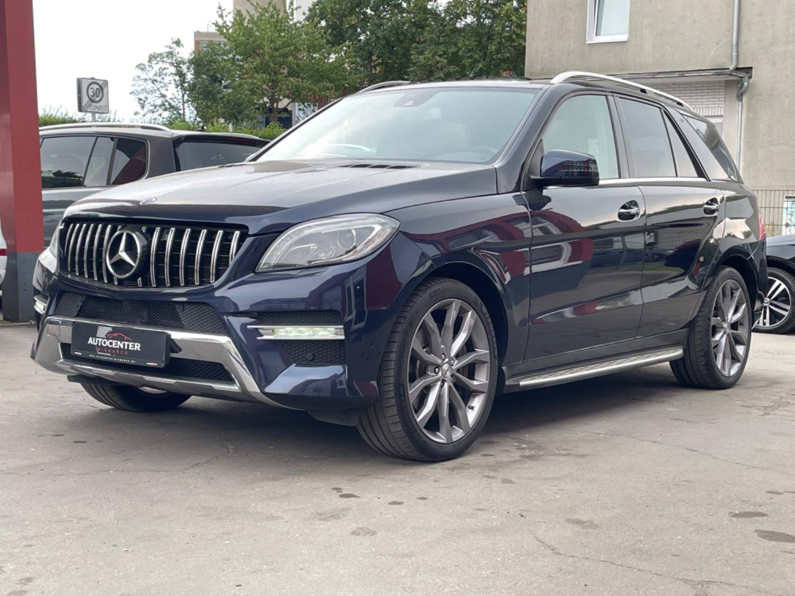 Mercedes-Benz ML 350 4Matic AMG /S-DACH/R-KAMERA/MEMORY/LEDER