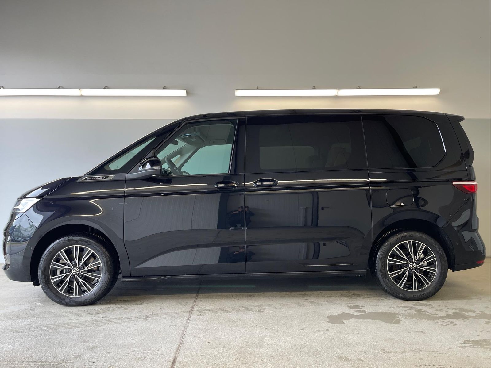 Volkswagen T7 Multivan Business eHybrid 4Motion AHK+IQ.L... imagem 3