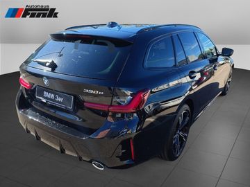 BMW 330e xDrive Touring M Sportpaket Head-Up HiFi