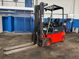 Linde E20P - 02 - Linde E20