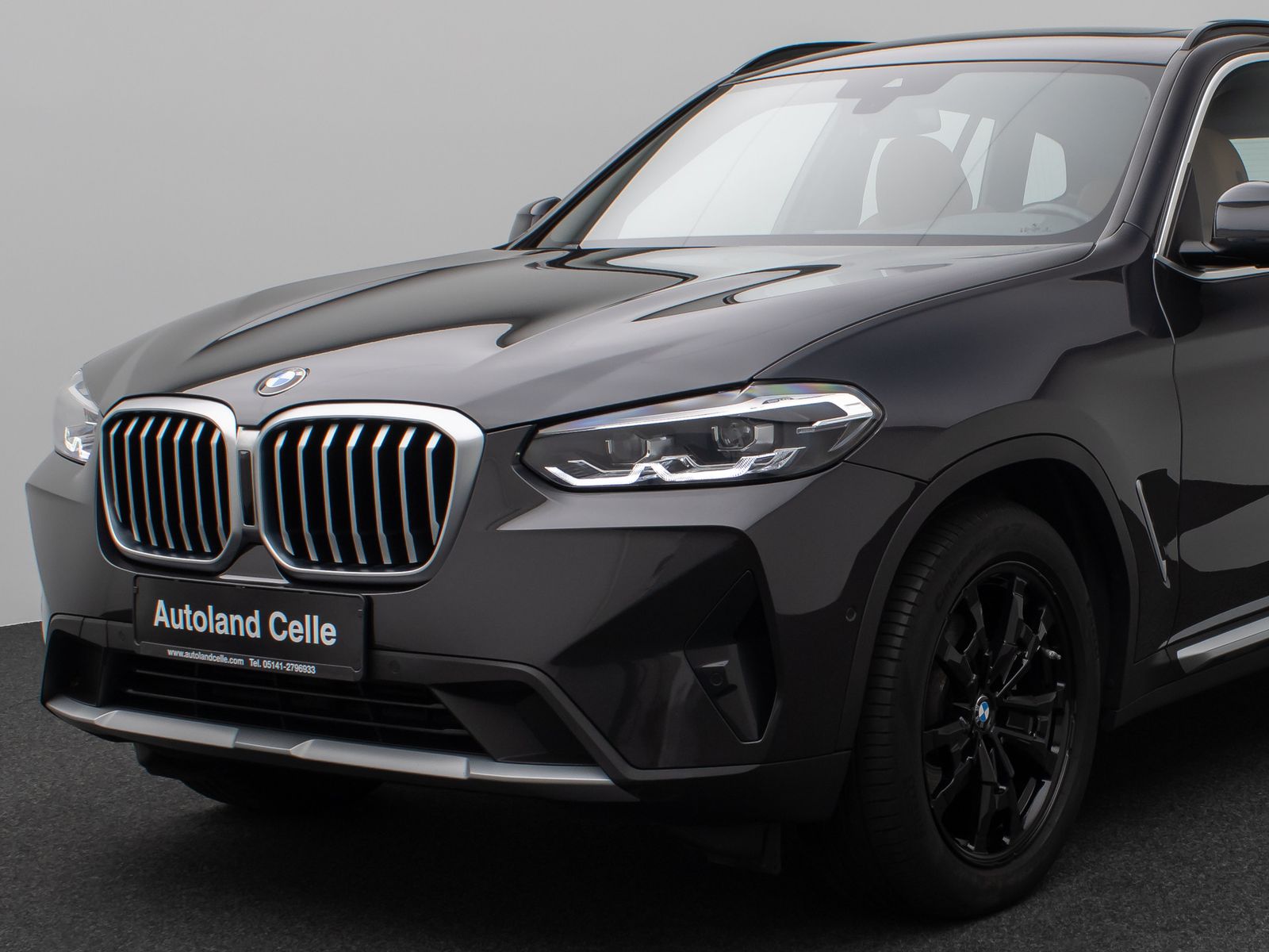 Fahrzeugabbildung BMW X3 xD20d Panorama Kamera DAB AHK Sport 19Zoll