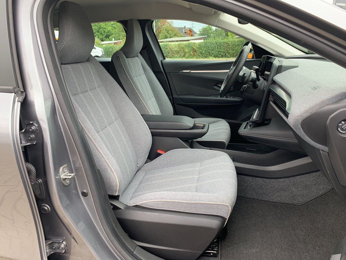 Renault Megane E-TECH - Bild 25