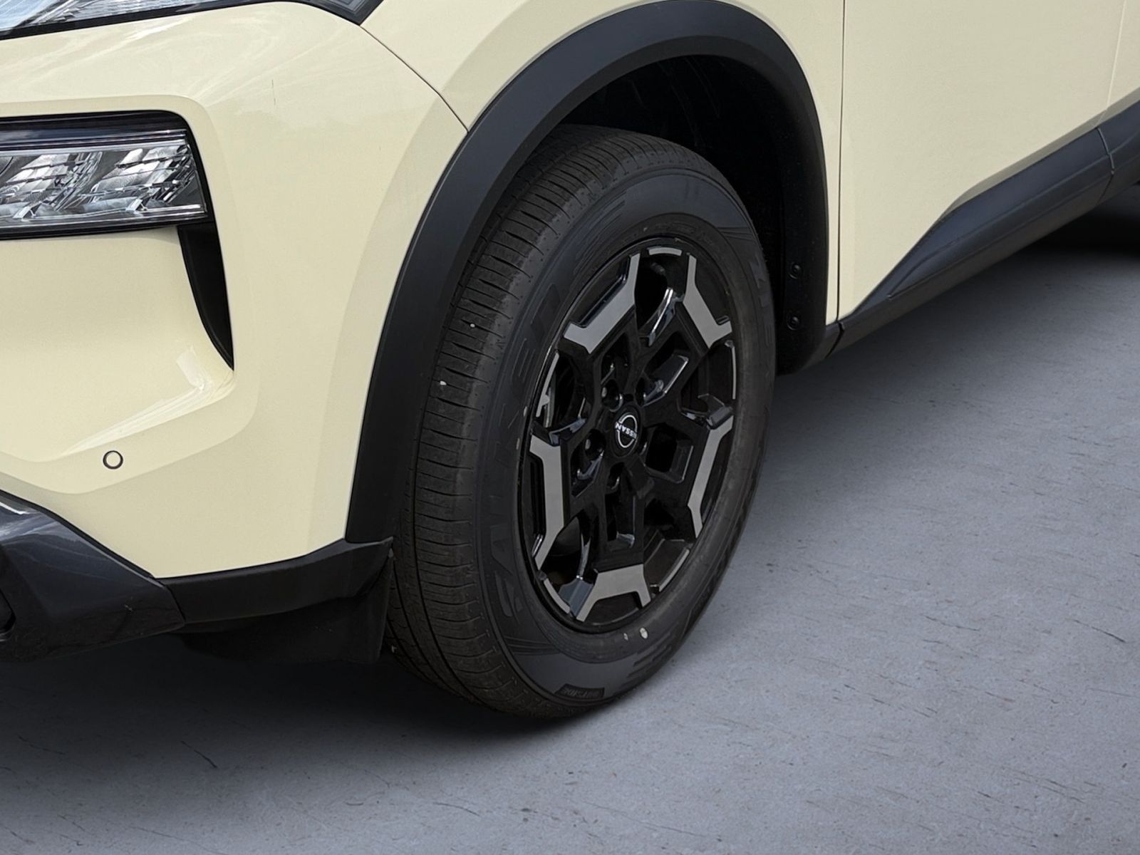 Fahrzeugabbildung Nissan X-Trail 1.5 VC-T e-Power N-Trek e-4orce TAXIUMBA