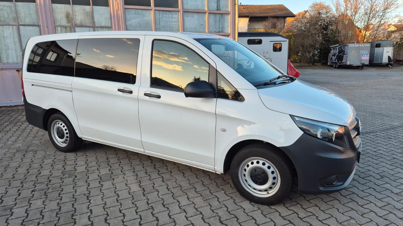 Mercedes-Benz Vito Tourer 109/110/111/114/BEHINDERTENGERECHT!!