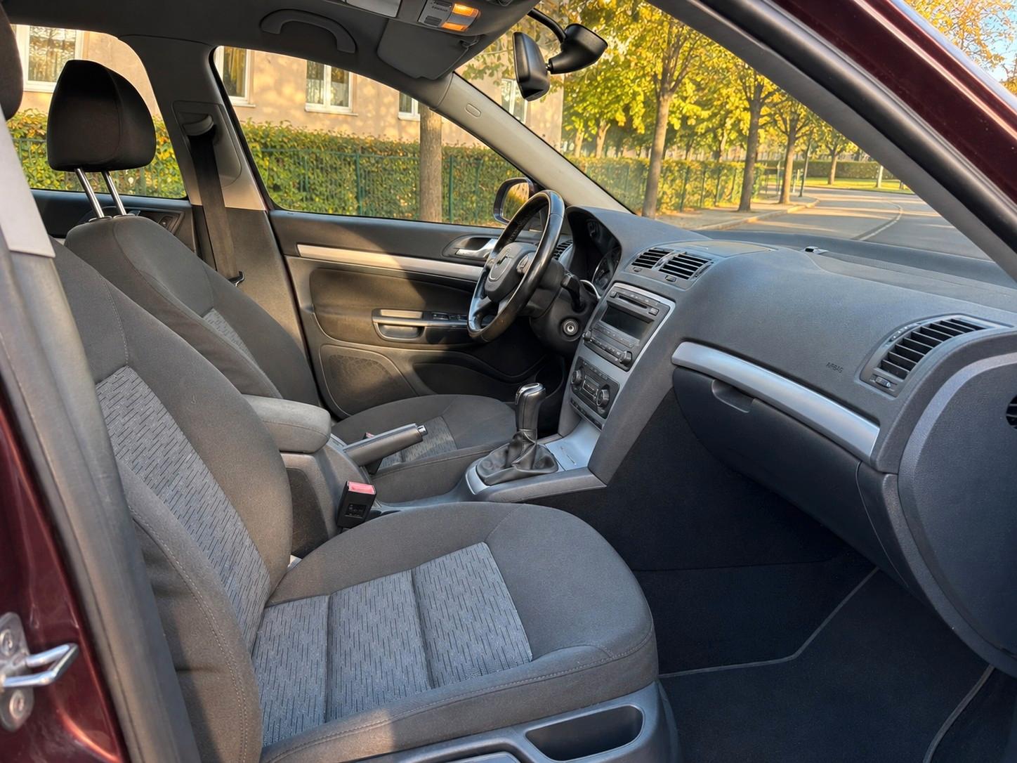 Skoda Octavia 2013 — photo 16