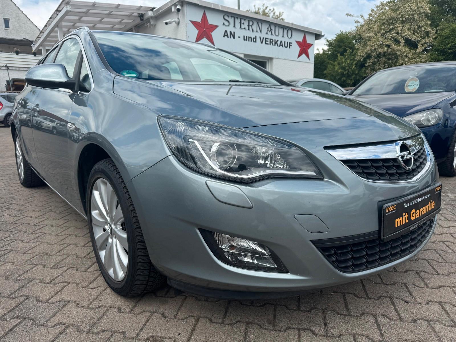 Opel Astra J Sports Tourer Innovation*AHK*Xenon*Tempo