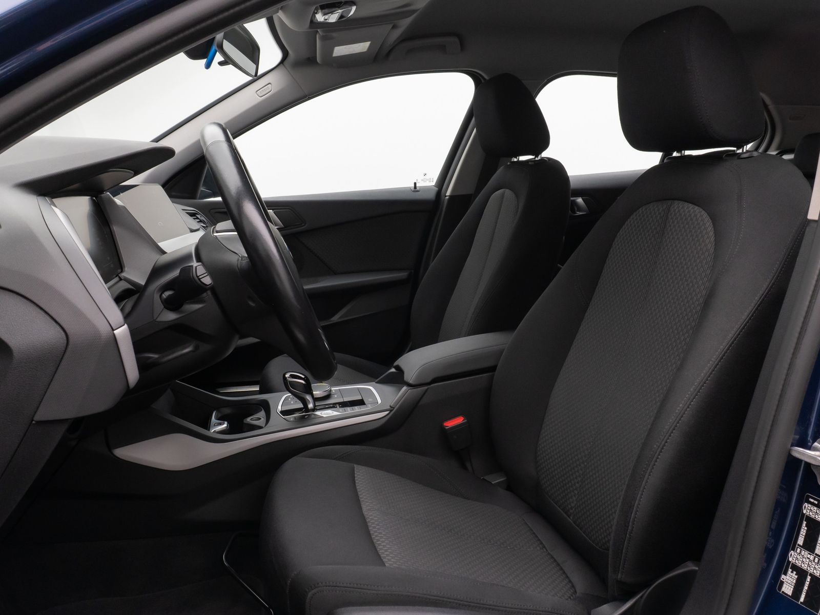 Fahrzeugabbildung BMW 118i DAB CockPitPro Geschwindigkeitsreg LED PDC