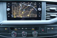 Volkswagen T6.1 Kombi 150PS DSG LED AHK Standhzg Campervor.