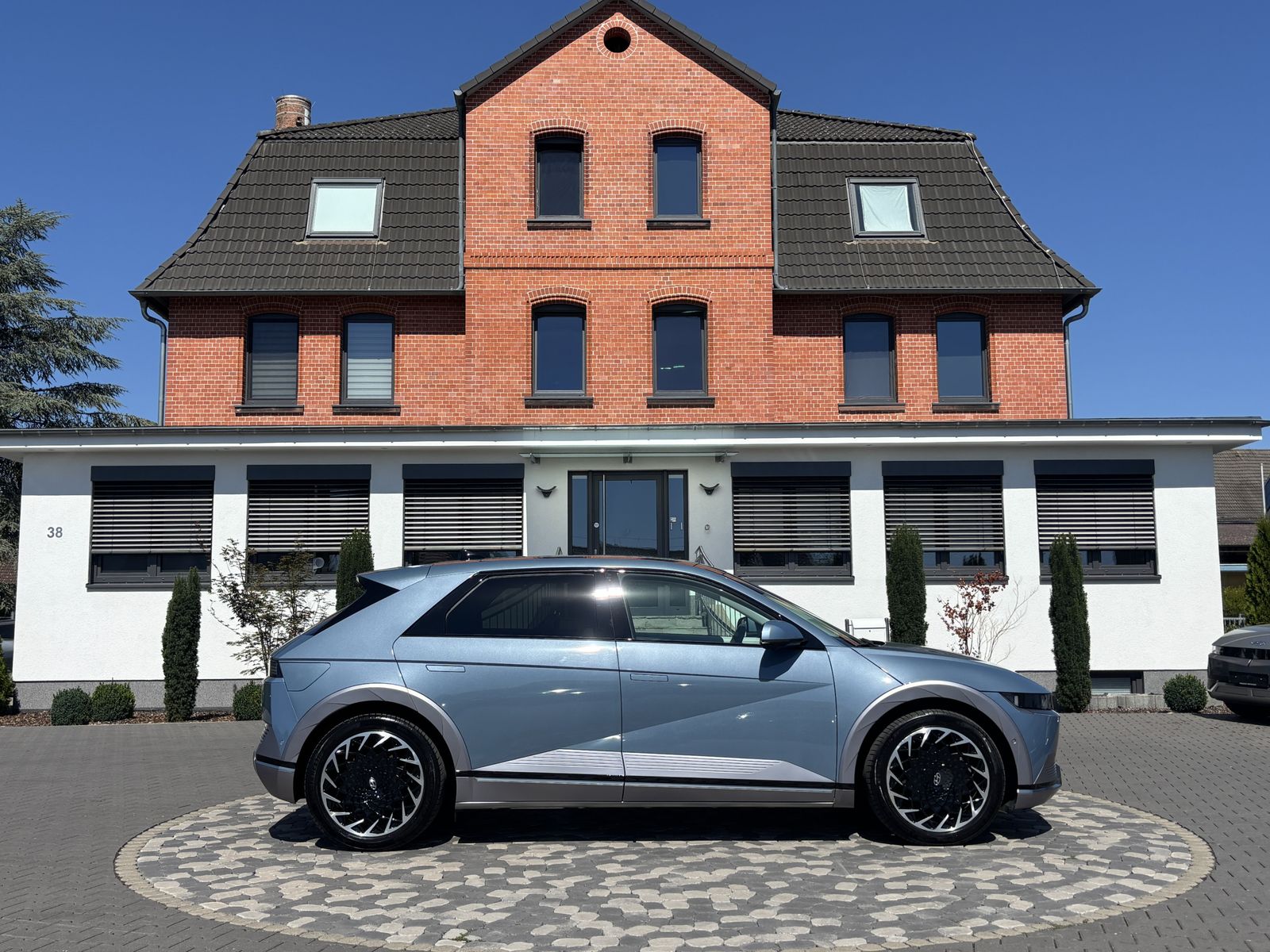 Hyundai Ioniq 5 Uniq 4WD PIXEL RELAX PANO HUD 360° 77,4K