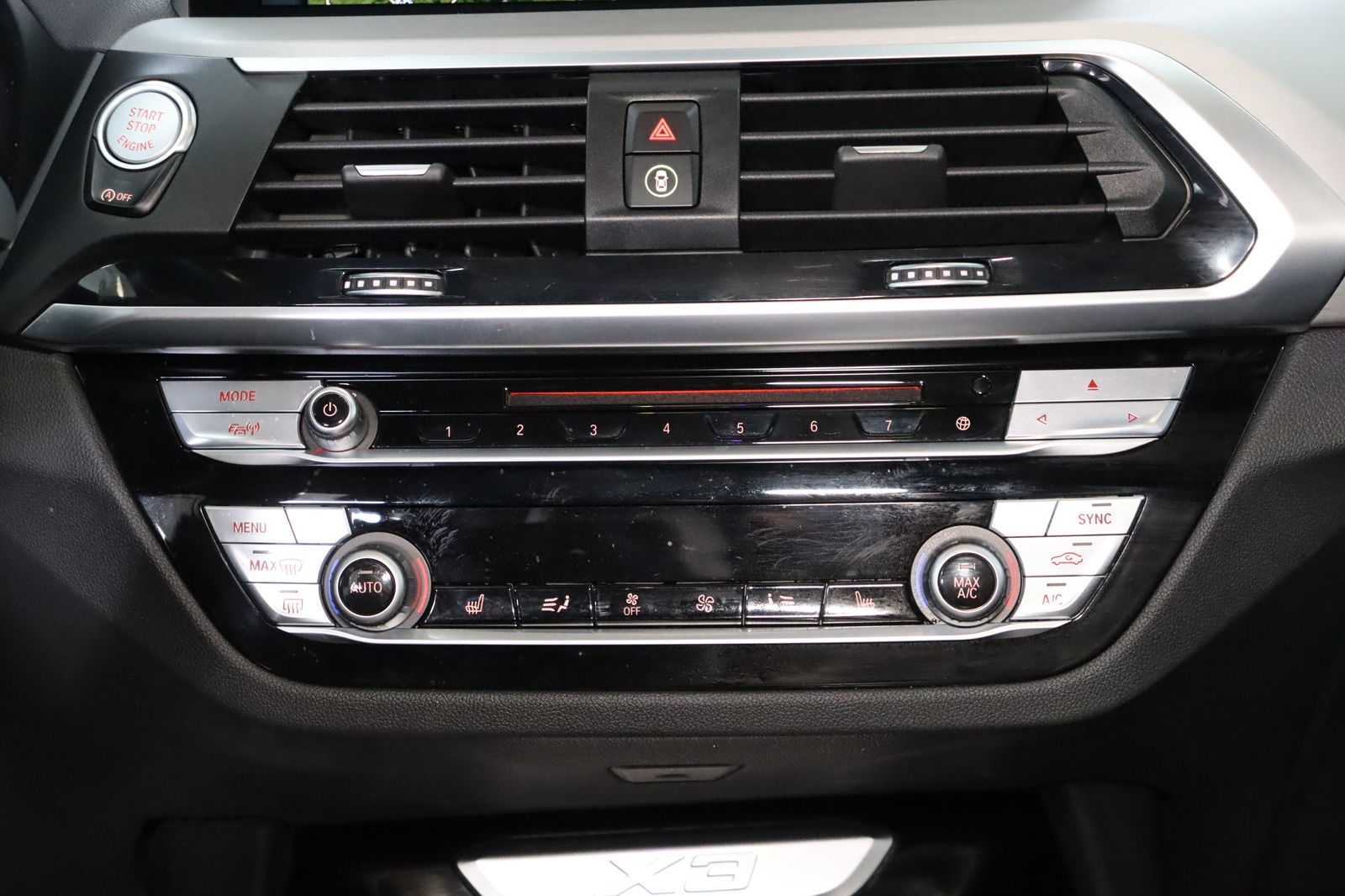 Fahrzeugabbildung BMW X3 xDrive 30d M Sport