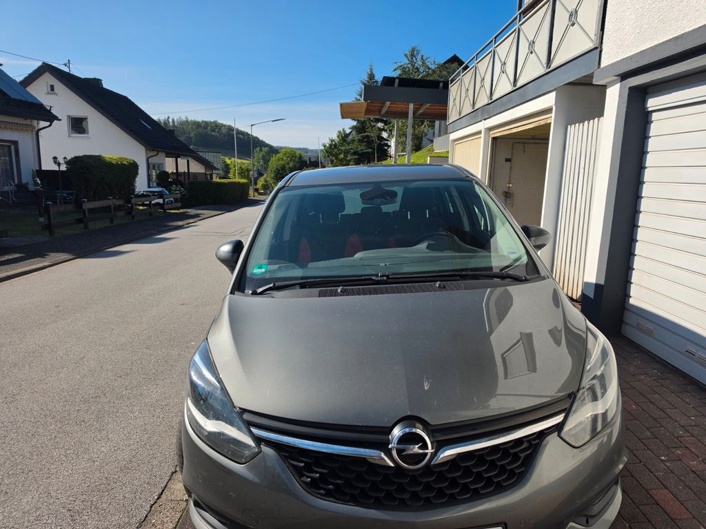 Image of Opel Zafira Tourer