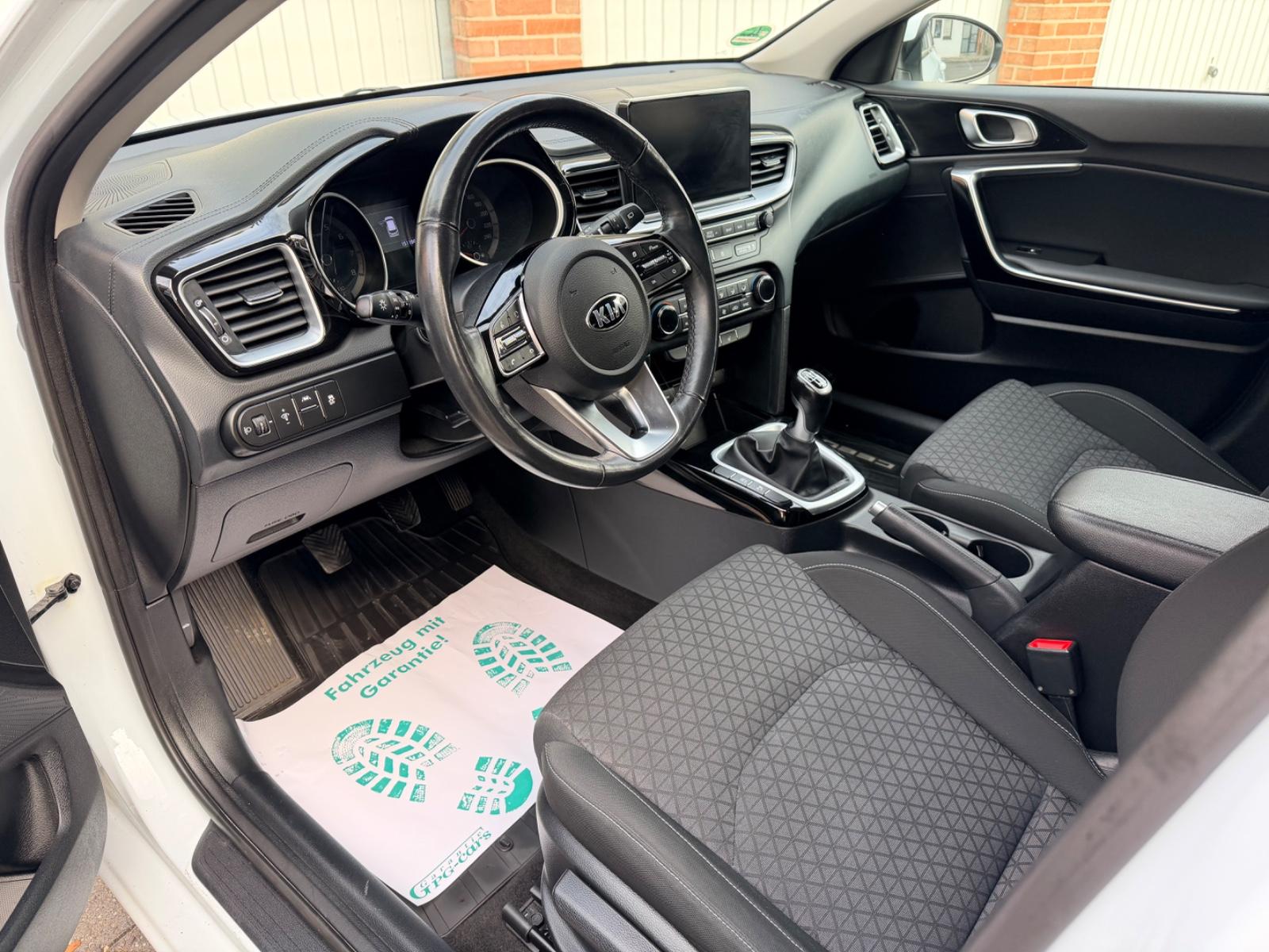 Kia KIA Ceed Vision*Klima*Kam*Navi*SHZ*AHK*Tüv-Neu*