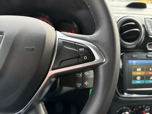 Lodgy Stepway 1.3 TCE KAT *Navi/7-Sitzer/PDC/SHZ