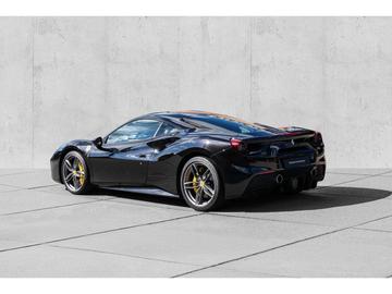 2015 Ferrari 488 GTB 照片 4