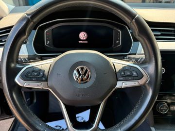 Volkswagen Passat Variant - 9