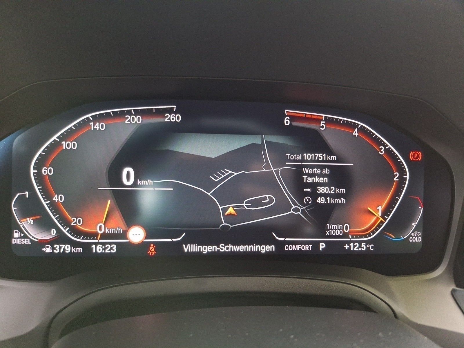 BMW 320d xDrive Touring M Sport Laser Standheizung foto 10