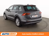 Volkswagen Tiguan 2.0 TSI Highline 4Motion BlueMotion Aut. - Volkswagen Tiguan mit Benzin-Antrieb: Geländewagen, Automatik, 2.0