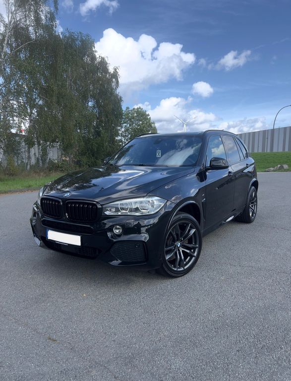 Image of BMW X5