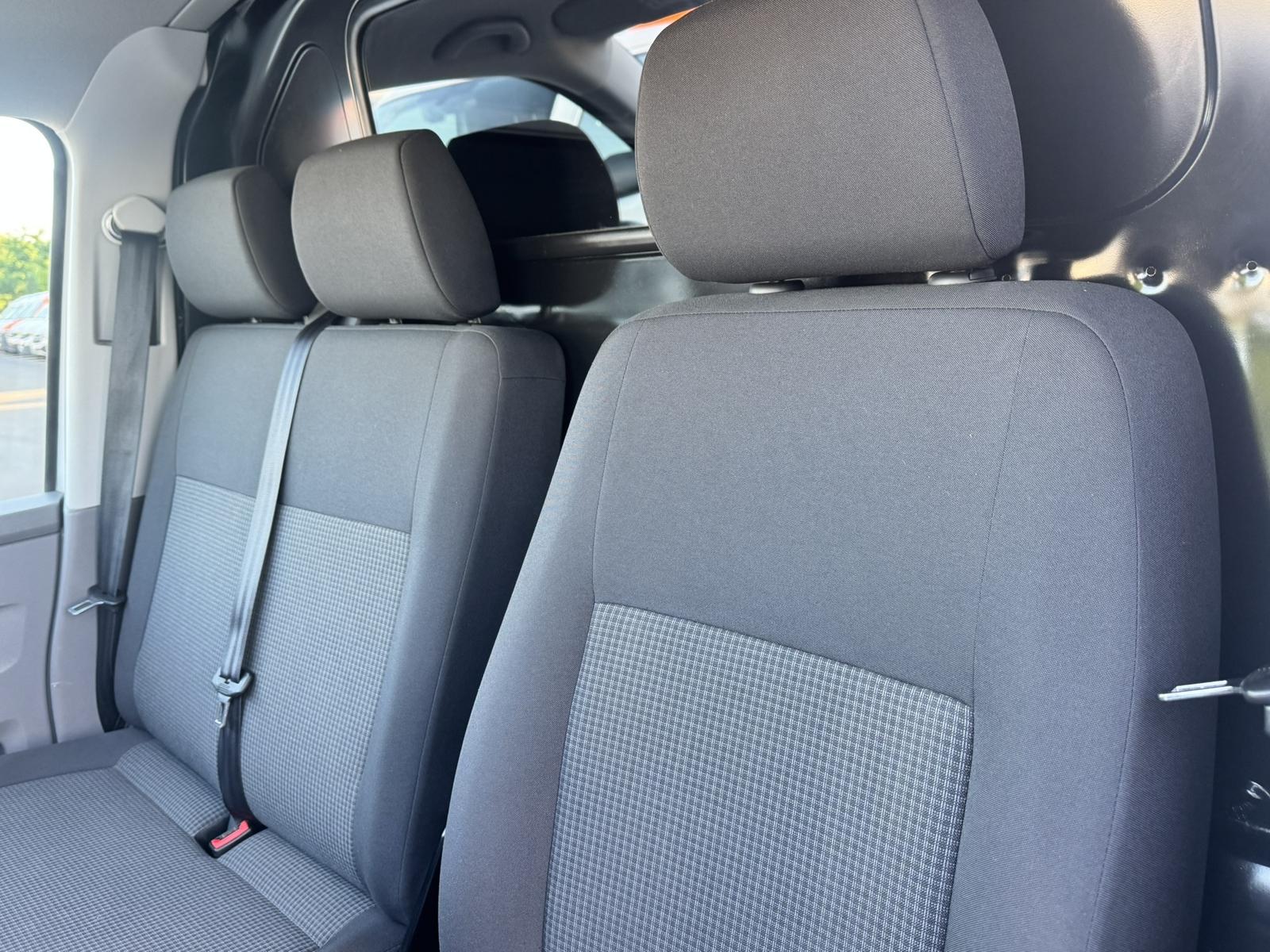 Volkswagen T6 Transporter 6.1 Kasten TDI AHK*Klima*Flügeltü, миниатюра 11