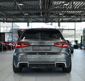 2015 AUDI RS3 照片 9