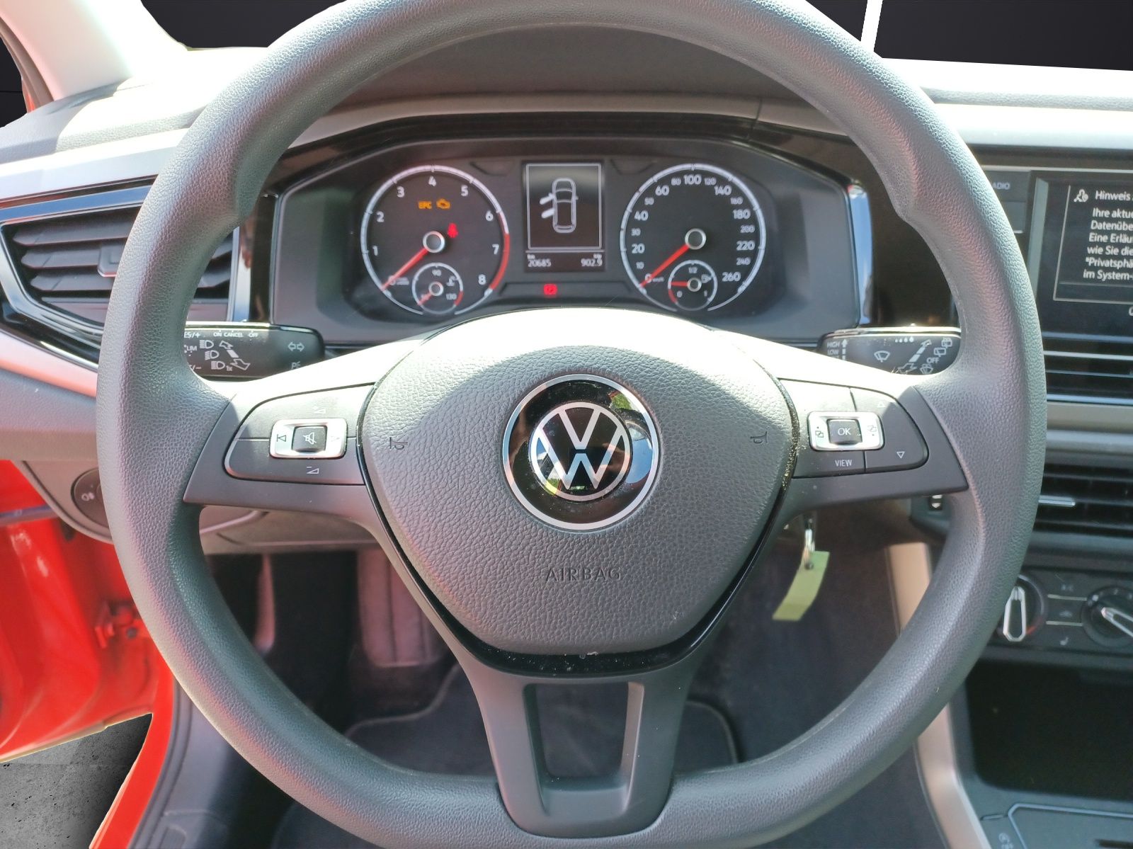 Fahrzeugabbildung Volkswagen Polo Comfortline Climatronic PDC SH App Connect