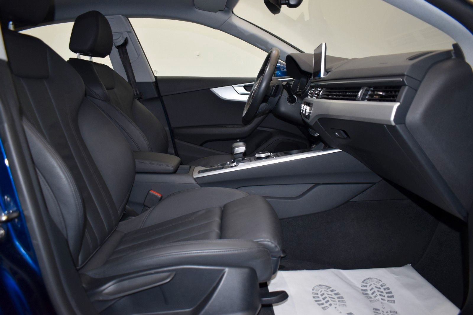 Fahrzeugabbildung Audi A5 SB 35 TFSI Sport Leder,Panorama,Kamera,LED