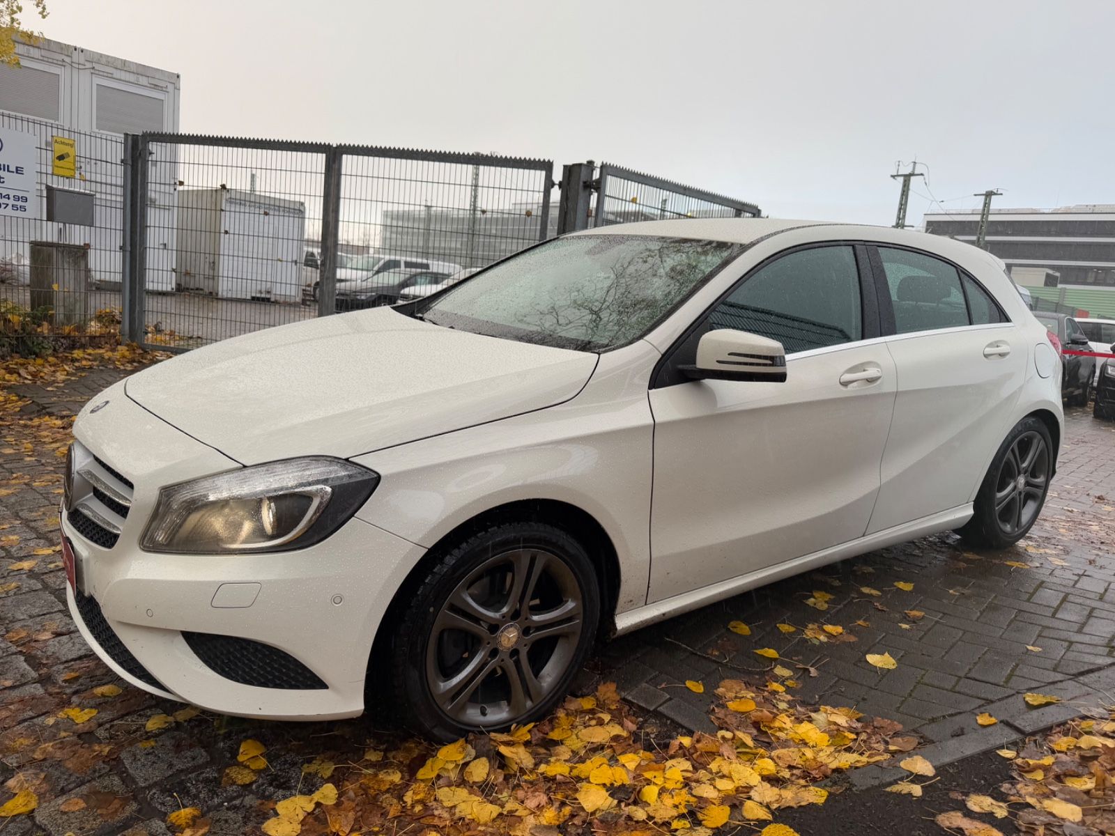 Fahrzeugabbildung Mercedes-Benz A 200 A 200 CDI*BI-XENON*CAM*TEMPO*