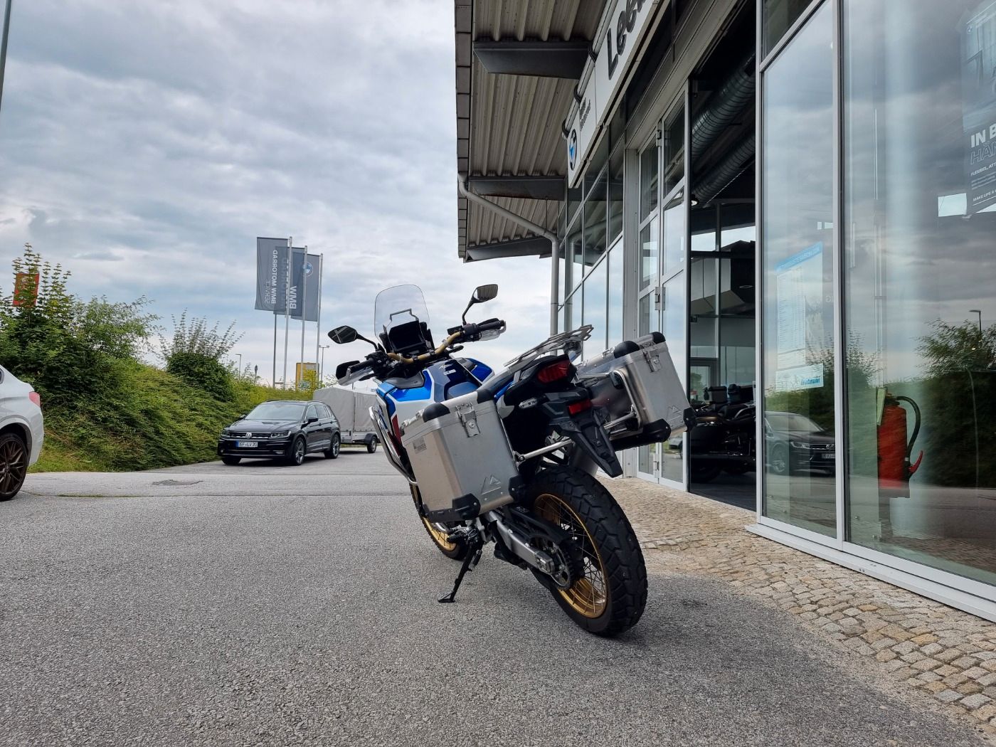 Fahrzeugabbildung Honda CRF 1100 ADV Sports ES Quickshifter viel Zubehör