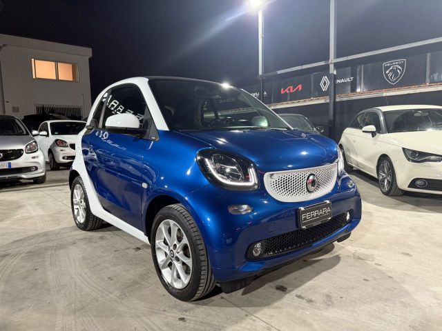 Smart SMART FORTWO 70 1.0 twinamic Passion navi - led