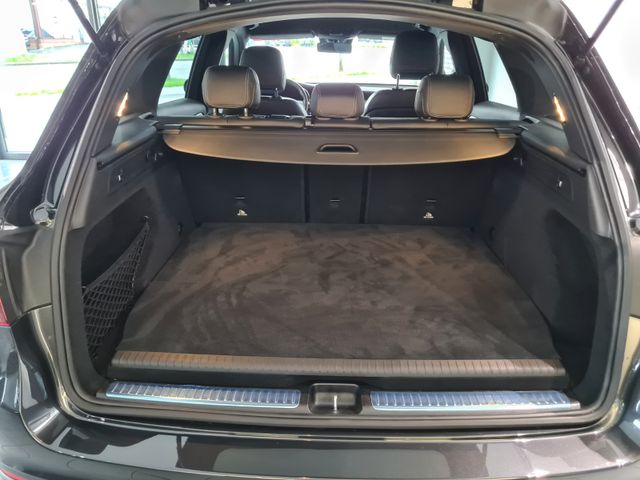 Fahrzeugabbildung Mercedes-Benz GLC 300 de 4M AMG-Line/Night/AHK/Kamera