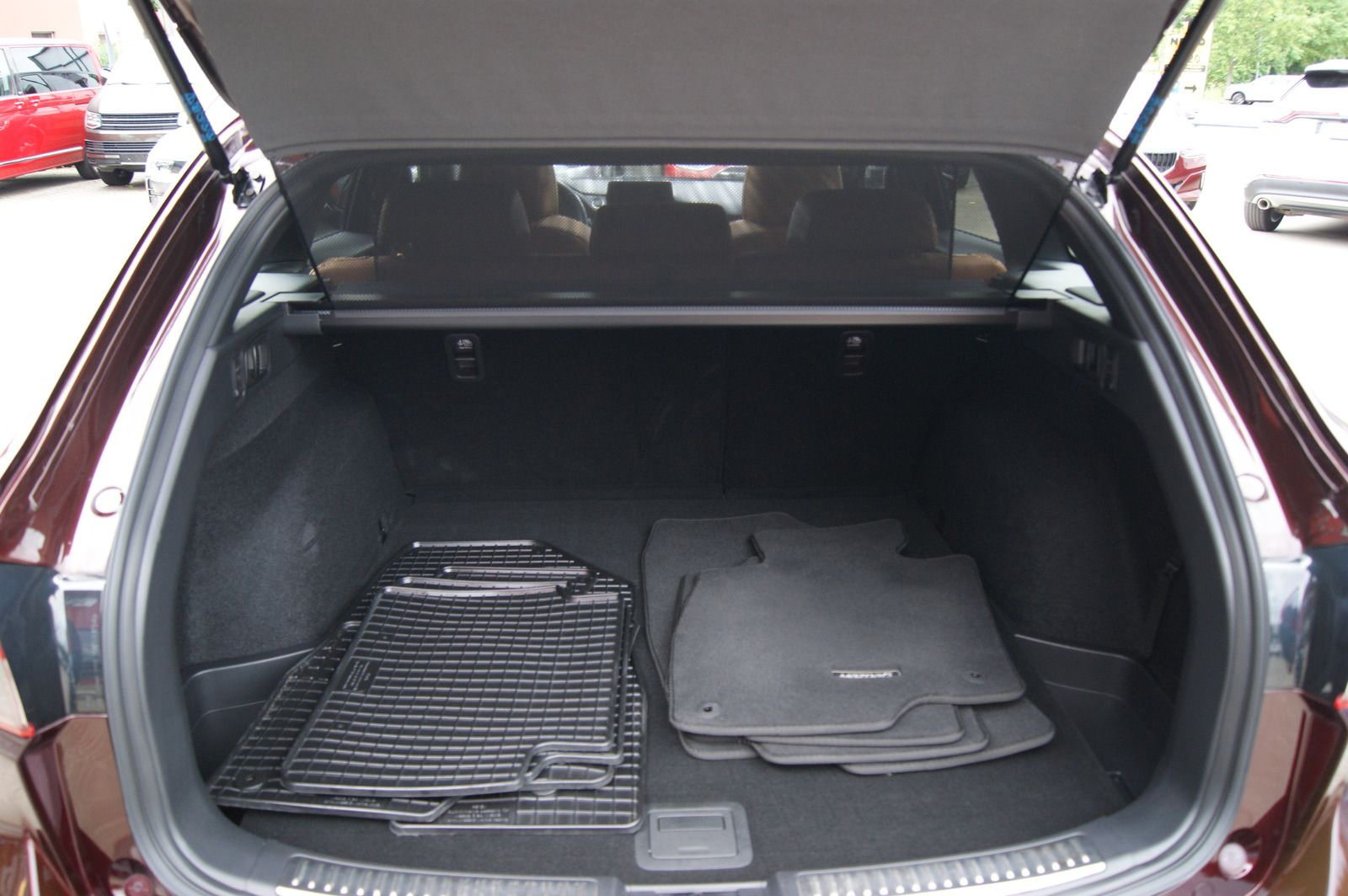 Fahrzeugabbildung Mazda 6 Kombi 20th Anniversary HEADUP KAMERA ANHZV PDC