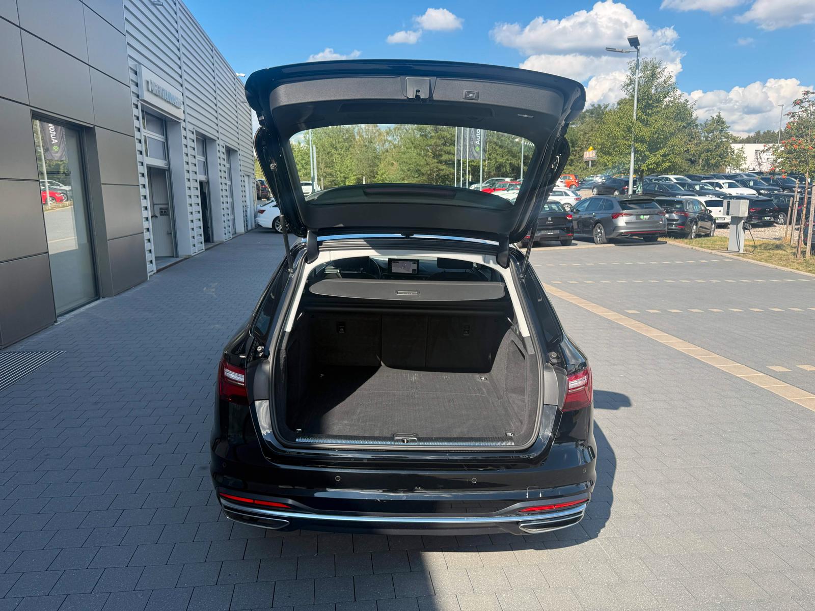 Audi A4 Avant advanced 40 TDI qu. Str. NAVI PDC AHK, миниатюра 8