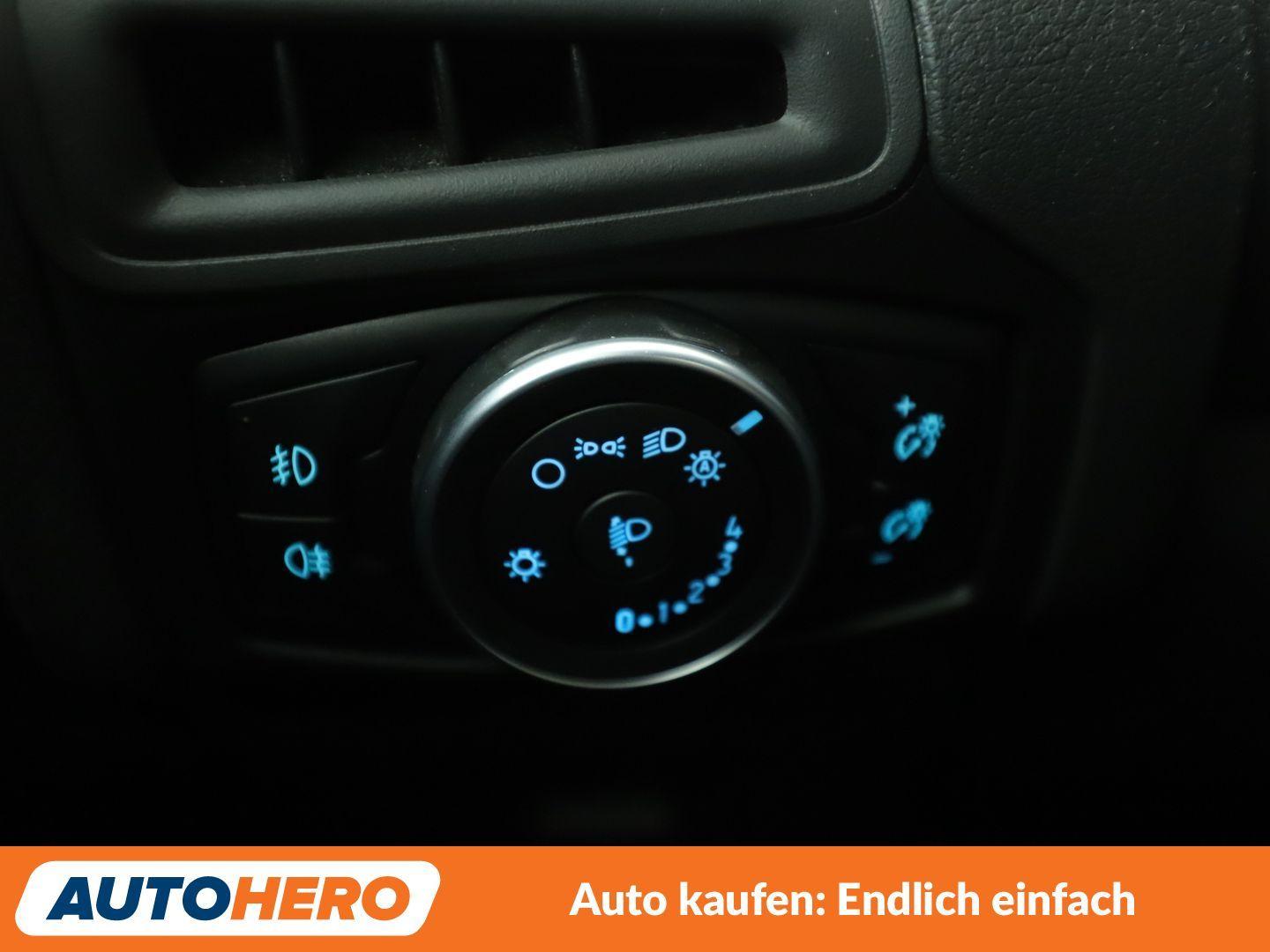 Ford Focus 1.0 EcoBoost ST-Line*TEMPO*PLA*PDC*SHZ*LHZ