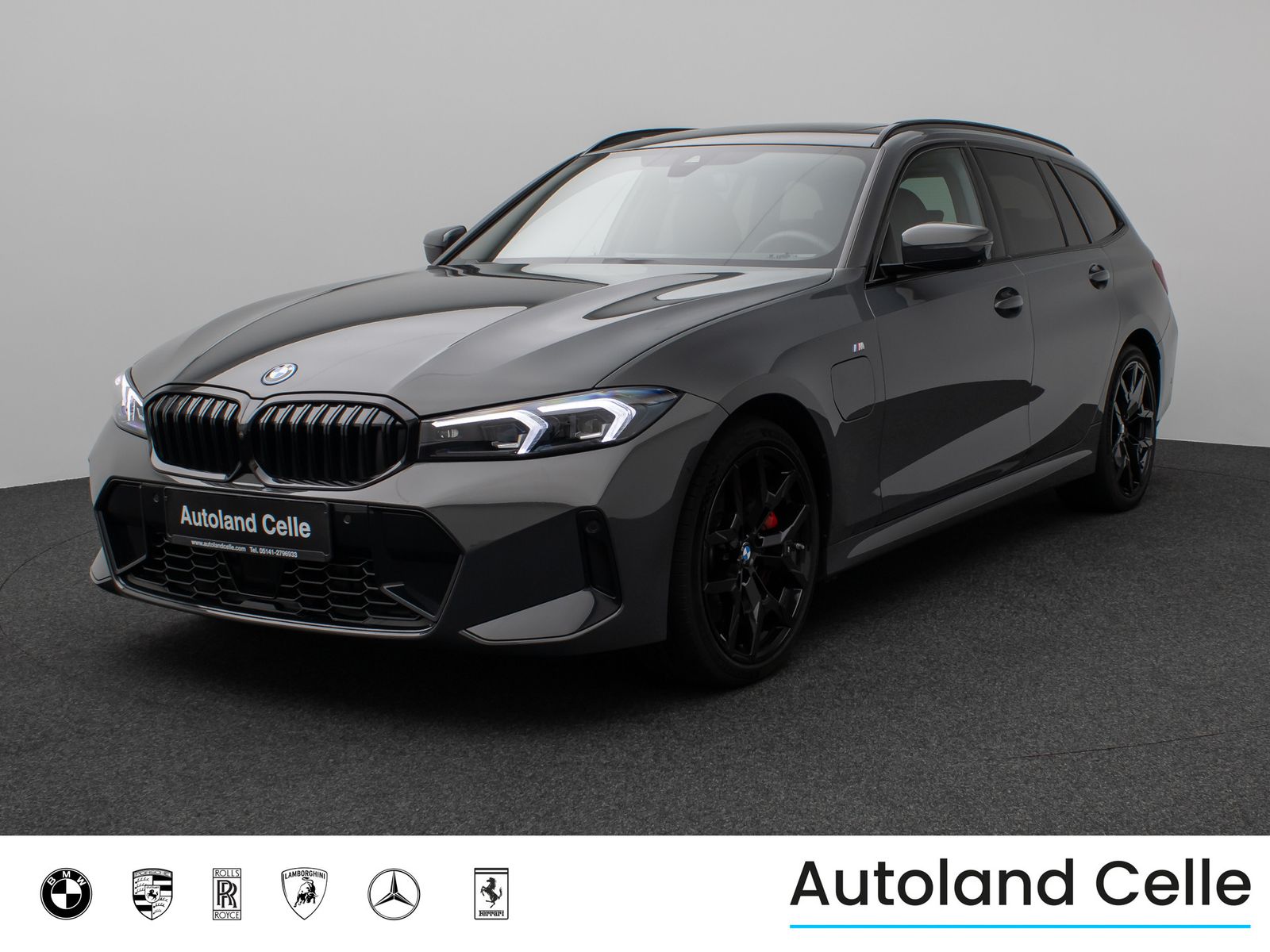 Fahrzeugabbildung BMW 330e M Sport Pro Panorama 360°HUD DAB HiFi AHK