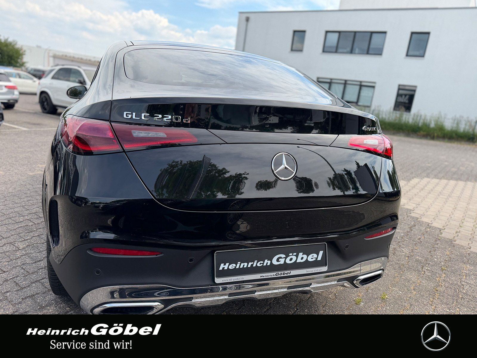 Fahrzeugabbildung Mercedes-Benz GLC 220 d Edition AMG Line, AHK