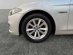 Fahrzeugabbildung BMW 530d Touring xDrive AHK NAVI ACC BIXENON