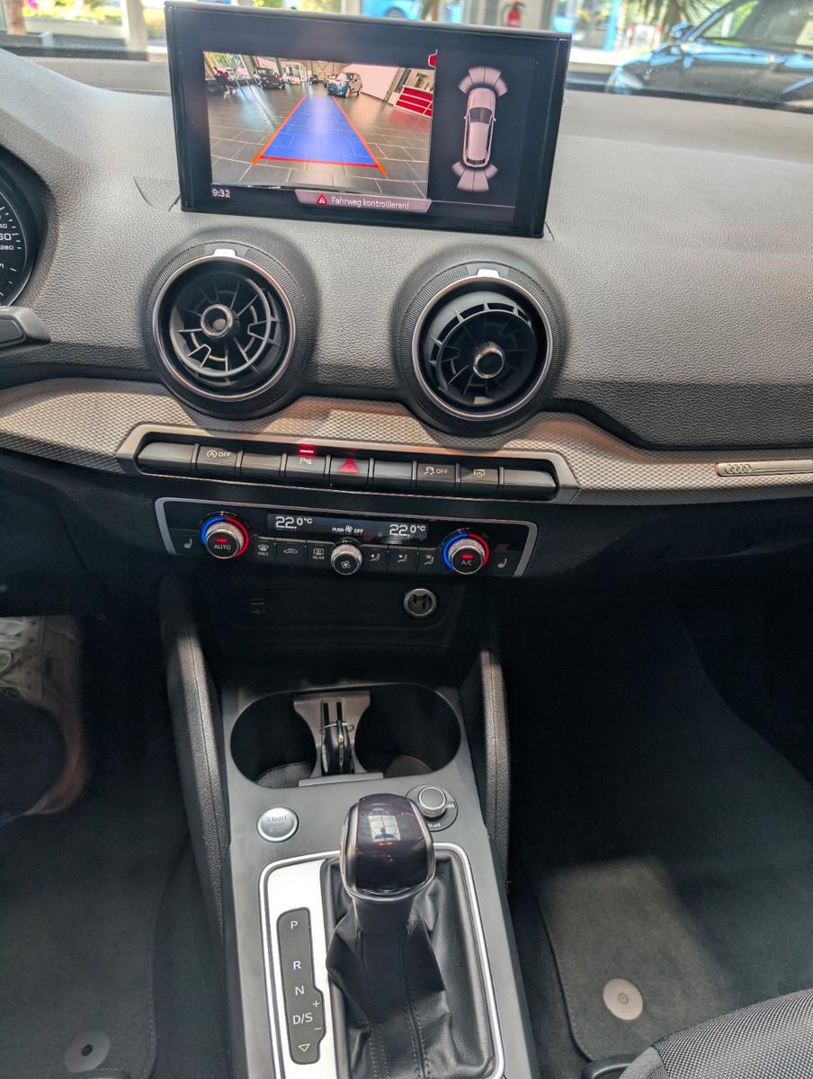 Audi Q2 35 TFSI S tronic 1.Hand, миниатюра 11